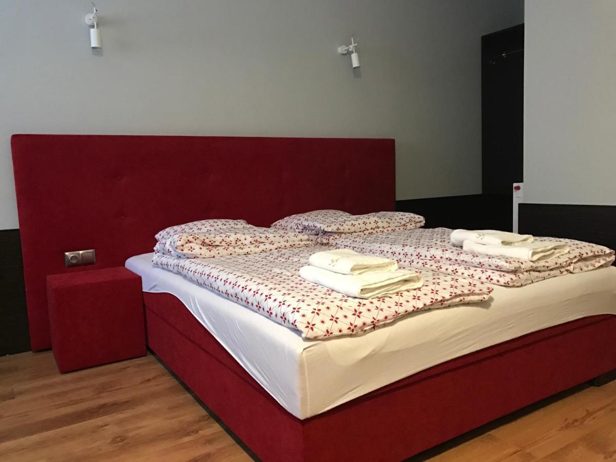 Gosciniec Krepa 호텔 Lipsko 외부 사진